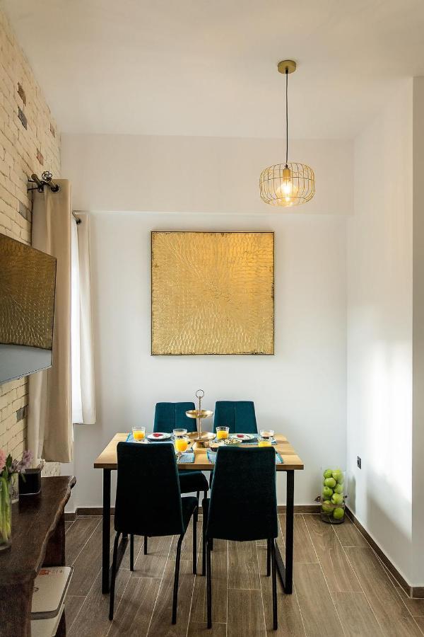 Deluxe Town Hall Square Flat In Historical Center 2 Corfu  ภายนอก รูปภาพ